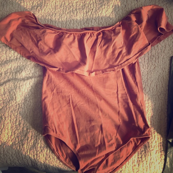 Pink top - Picture 1 of 2